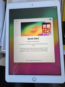 Apple iPad 6th Generation (2018) 32GB WiFi / 4G Silver - Picture 1 of 11