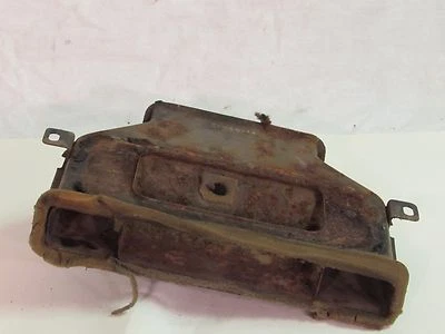 老式本田 600 Z Coupe 加热器/除霜盒  — 第 1/4 张图片