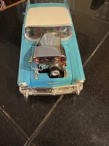 Muscle Machines 1:24 Scale '55 Chevy - Diecast Blue - Picture 1 of 13