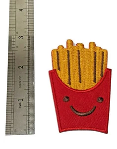 Parche de papas fritas de dibujos animados de 3 pulgadas lindo divertido cómodo bordado comida coser plancha - Imagen 1 de 12