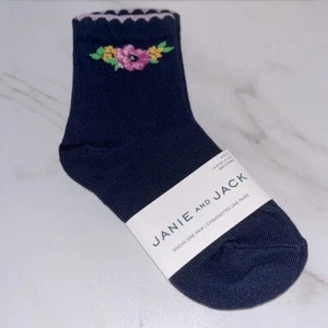 NWT Janie and Jack navy floral socks 4 to 5 years - Picture 1 of 2