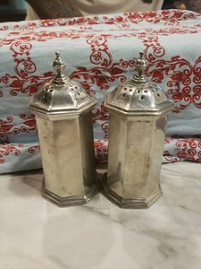 Set Kirk Stieff Williamsburg Zinn Salz und Pfefferstreuer CW-149 - Bild 1 von 19