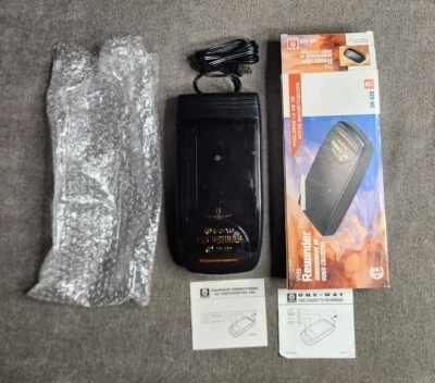 Máquina rebobinadora de casete de cinta VHS KINYO UV-420 en caja con manual rara Foto 1 de 4