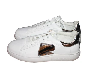 KATE SPADE FEZ WHITE LEATHER SNEAKER Silver Chome Spade Women’s SIZE 11 NWOB NEW - Picture 1 of 6