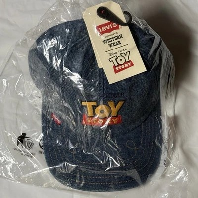 Gorra Levi's Disney Pixar Toy Story Logo Denim Foto 1 de 4