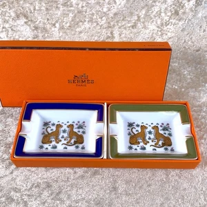 Hermes Paris Mini Aschenbecher Kleingeld Tablett Leopard Porzellan 2er Set mit Box - Bild 1 von 12