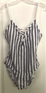 Nautica Women's One Piece Swimsuit Size Large Halter Top White Blue Stripes 30 - Picture 1 of 10