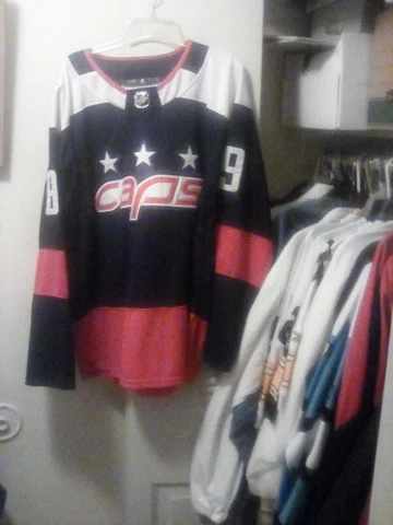 Washington Capitals 2018 stadium series jersey Nicklas Backstrom sz. 52 Cover