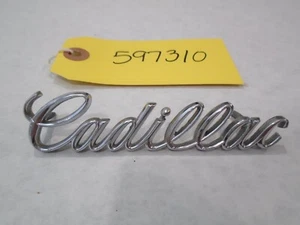 1977 1978 1979 Cadillac Script Emblem Badge OEM - Foto 1 di 7