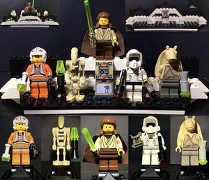 VTG Retired LEGO Star Wars Minifigures Lot X5 w/ stand + accessories - Picture 1 of 9