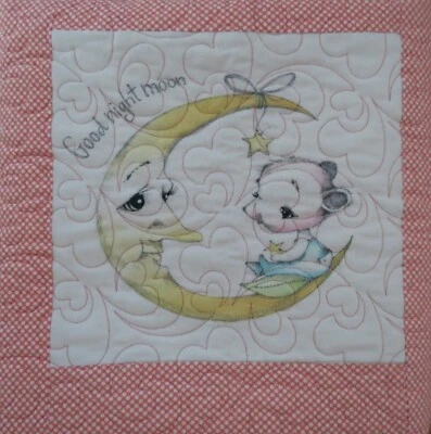 "Colcha para bebé colgante de pared Goodnight Moon Sleepy Mice 38"" x 39"" hecha a mano" Foto 1 de 4