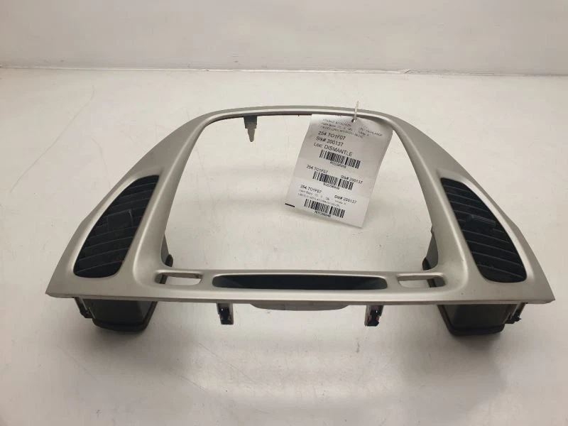 Toyota Highlander Limited 2007 tablero radio bisel montaje  Foto 1 de 4