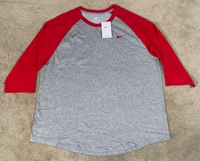 Camisa masculina Nike Dri-FIT XXL cinza vermelha manga 3/4 raglan beisebol atlética - Imagem 1 de 4