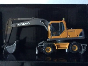 Hobby & Work 1/87 Scale Volvo EW180B Excavator Wheeled - Picture 1 of 6