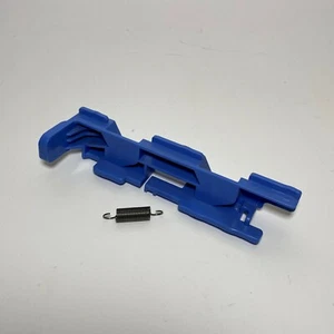 Dell P/N H8425 T4500 Front Panel Release  - Picture 1 of 2