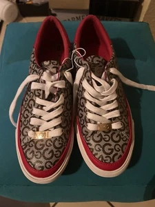 Ladies red and white sports sneakers flats - Picture 1 of 4