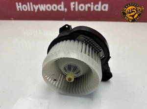 2017-2025 JAGUAR LAND ROVER HVAC HEATER A/C BLOWER FAN MOTOR W/ RESISTOR OEM 41k - Picture 1 of 8