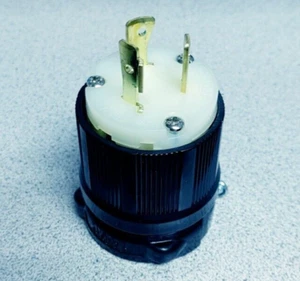WJ-8236 LOCKING PLUG NEMA L8-20 480V 20A NEW!! QUANTITY!! WOW!! READ!! - Picture 1 of 2