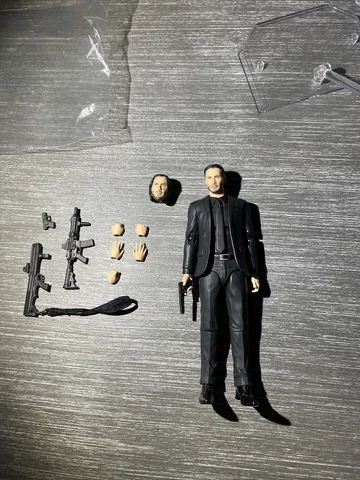 Medicom Mafex John Wick Authentic Cover