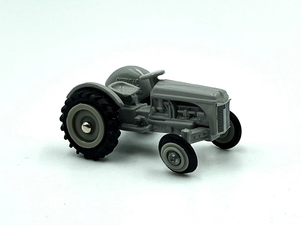 1/64 Ford 9n Tractor - Image 1 of 1