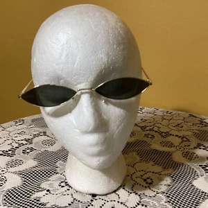 Unisex Fashion Sunglasses - Picture 1 of 7