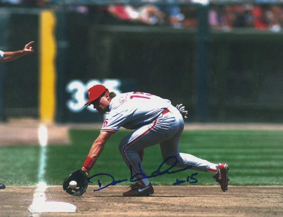 DAVE HOLLINS   PHILADELPHIA PHILLIES   ACTION SIGNED 8x10 - Image 1 of 1