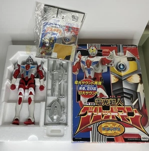 Superhuman Samurai Syber Squad elektronisches Servo Deluxe 9" Takara hergestellt in Japan - Bild 1 von 8