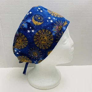Gorra quirúrgica/médica estilo lazo - Azul marino brillante sol celestial - Imagen 1 de 7
