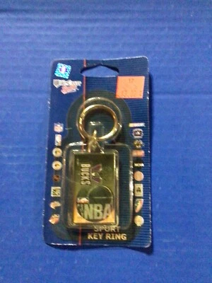 Vintage NBA Milwaukee Bucks OLD LOGO KEY CHAIN Keychain  2002 Wincraft - Image 1 of 2