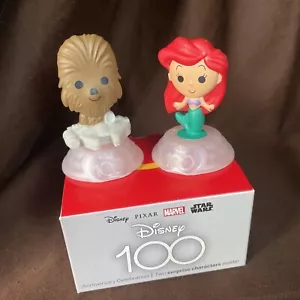 Disney 100° anniversario McDonald’s Happy Meal Figure Ariel & Chewbacca Box #16 - Foto 1 di 4