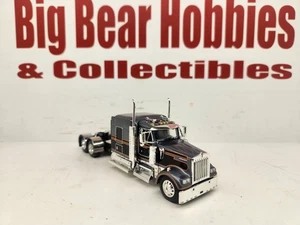 1/64 DCP/FG Black & Silver Seminlole Kenworth W900L 72" Aero Sleeper - Picture 1 of 11