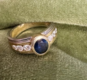 Goldring 750 mit Saphir und Diamanten - Bild 1 von 6