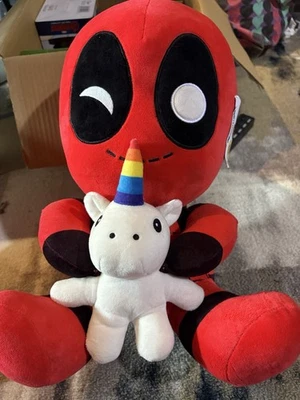 Kidrobot HugMe Marvel Deadpool con Unicornio Peluche Héroe 16" Pulgadas Figura Vibratoria Foto 1 de 4