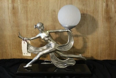 Арт-деко лампа, полуобнаженная леди, бронза - Изображение 1 из 4