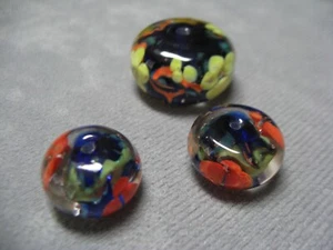 "Encased Elf" 3-Bead Set by Irene Stuart   One 15 x 25mm and 2 11 x 18mm Rondell - Picture 1 of 4