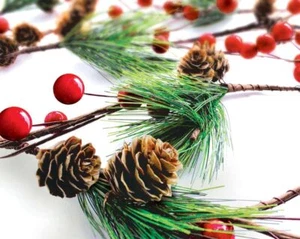 Winter Garland Christmas of Brown Pine Cones, Berries & Greenery - Picture 1 of 4