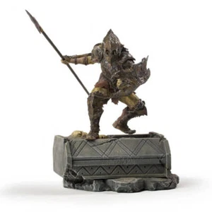 Officially Licensed The Lord of the Rings Orc Armored 1:10 Scale Resin Statue - Picture 1 of 3