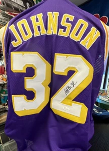 Magic Johnson Autographed Los Angeles Lakers Jersey JSA NBA - Picture 1 of 4