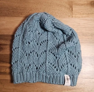 Smartwool 100% Merino Wool Crochet Knit Beanie One Size Teal - Picture 1 of 8