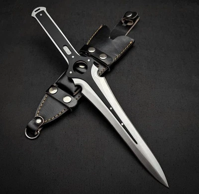UBR CUSTOM HANDMADE HIGH CARBON STEEL PERSONA JOKER DAGGER KNIFE WITH SHEATH - Image 1 of 4