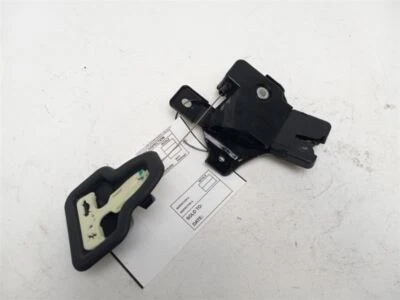 2016 LLINCOLN MKS ЗАЩЕЛКА ЗАДНЕЙ ДВЕРИ - Изображение 1 из 4