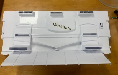 GE OEM WR14X32098 CUBIERTA EVAPORADOR CONGELADOR CON TERMISTOR NOB 27A/29A/41B Foto 1 de 2