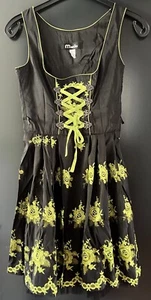 Damen Mädchen Trachten Kleid Dirndl Schwarz/Grün Gr. 32 von MarJo - Bild 1 von 2