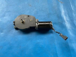 Rover 75 // MG ZT Saloon Rear Sun Blind Motor - Picture 1 of 1