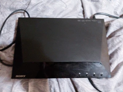 Reproductor de DVD Blu-ray Sony BDP-S1100 con control remoto probado funcionando sin control remoto Foto 1 de 3