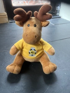 Cambridge United Football Club Marvin The Moose toy with badge on shirt. - Picture 1 of 3