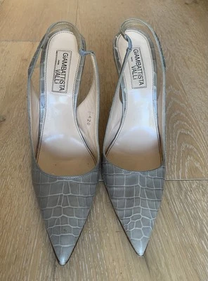 Tacones traseros Giambattista Valli de cuero beige talla 39 Foto 1 de 4