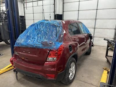 Used Fuel Pump fits: 2022 Chevrolet Trax Pump Assembly AWD opt F46 Grade A - Image 1 of 4