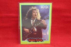 Argentina Rock Cards AC/DC Angus Young #2 1997 Ultra Figus Rock Band - Imagen 1 de 2