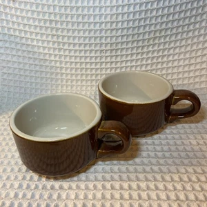 Juego de 2 tazas de café/sopa de goteo marrón de colección marca de aves ilustradas de EE. UU. - Imagen 1 de 5